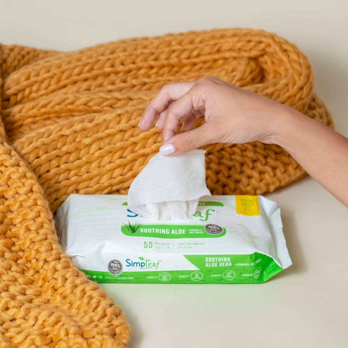 Simpleaf Flushable Wet Wipes Aloe Vera | Plastic Free, Paraben & Alcohol Free | Hypoallergenic & Safe for Sensitive Skin | Soothing Aloe Formula | Adult Toilet Wipes (6 x 50 Count Pack) 300 Count