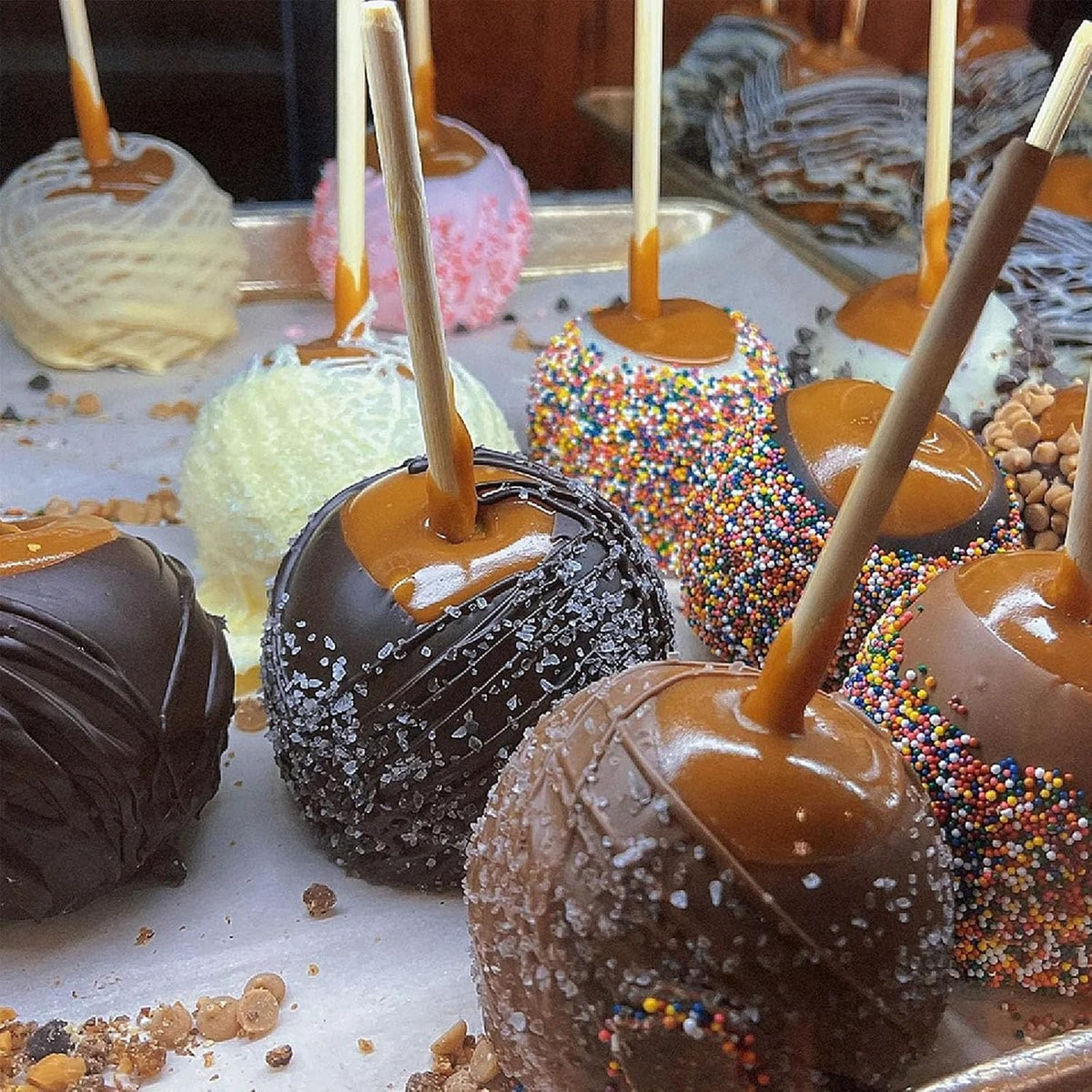 Nexboraque 1000 Pack 5.5 Inch Candy Apple Sticks, 6 mm Thick Semi Point Bamboo Skewers Natural Wooden Corn Dog Sticks for Caramel, BBQ, Lollipop, Corn Cob